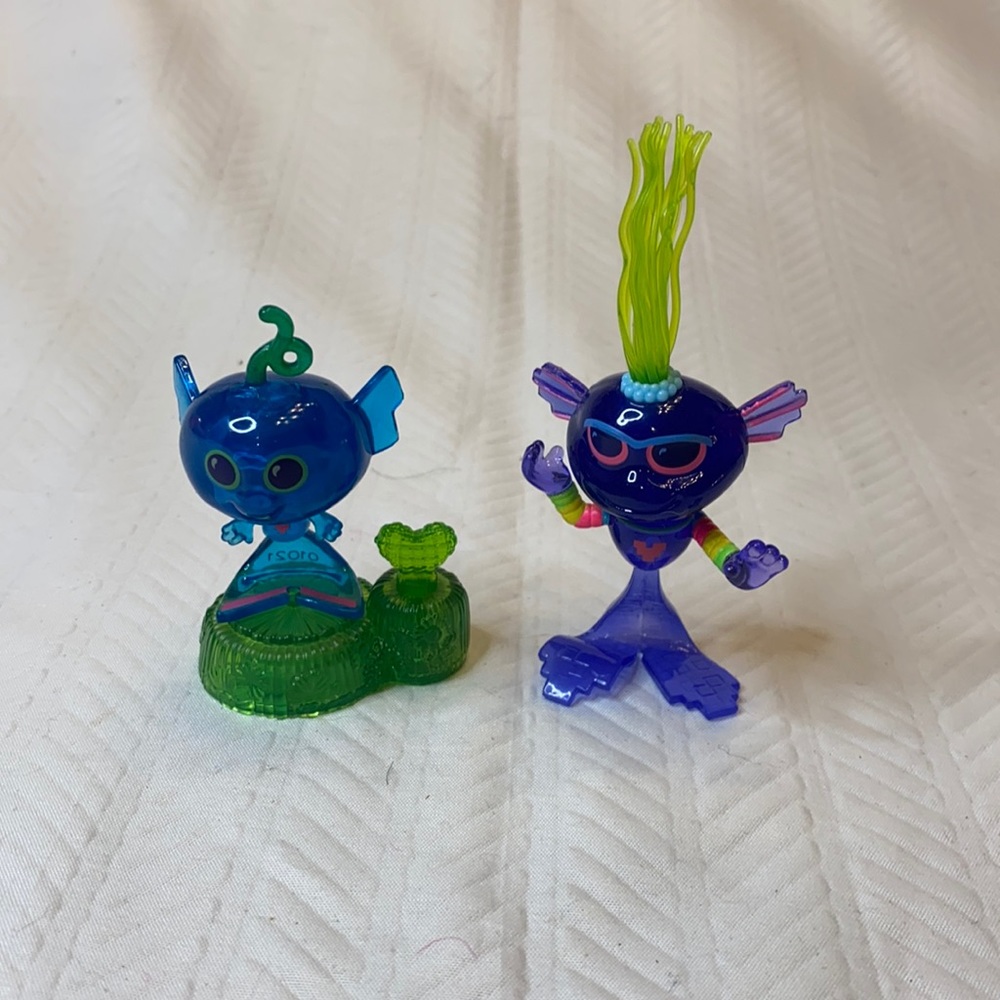 Trolls World tour Figurines.